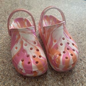 Girls crocs size 4